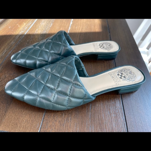 Vince Camuto flat mules - Picture 9 of 13